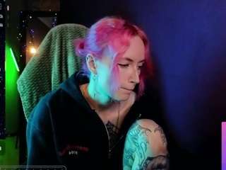 helen-carter live webcam show