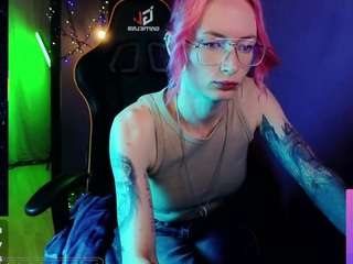 helen-carter live webcam show