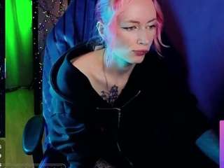 helen-carter's live room
