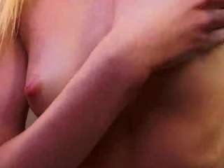 jessie-johns's CamSoda show and profile