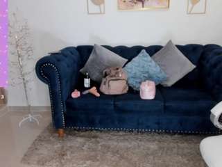  naomii-campbell chat room