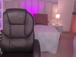 naomii-campbell webcam