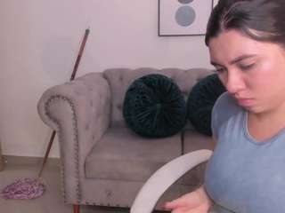 naomii-campbell's CamSoda show and profile