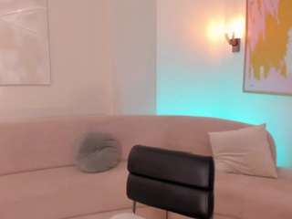 naomii-campbell live cam profile