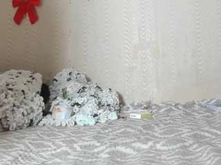 naughtycharming's CamSoda show and profile