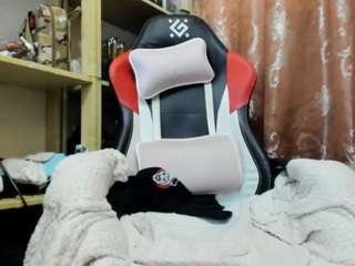 naughtycharming's CamSoda show and profile