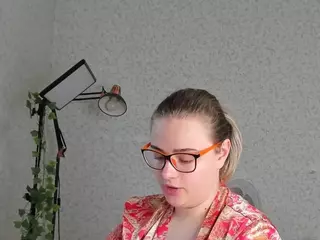 NaughtyCharming's Live Sex Cam Show