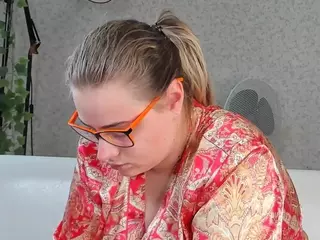 NaughtyCharming's Live Sex Cam Show