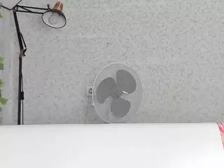 Seductive_She_Wolf's Live Sex Cam Show