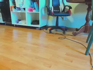 NaughtyMistress's Live Sex Cam Show