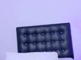 skinny-hottie18 webcam