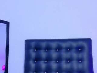 Questo modello è in diretta ora. skinny-hottie18