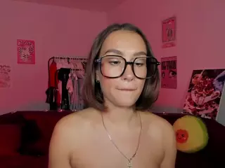 TenderLionett's Live Sex Cam Show