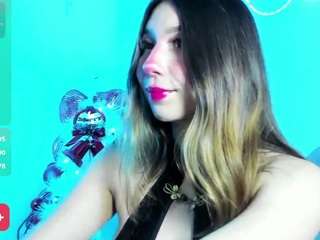 Live webcam model emma-coo on Soda Cams