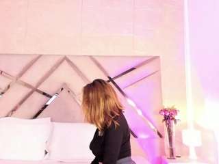 emma-coo live webcam show
