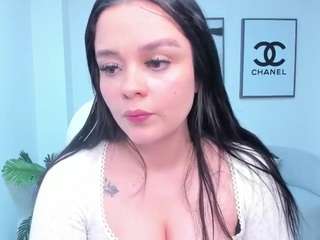 bellaa-hadid Live Webcam on CamSoda