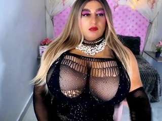camilabigcock69xxx's CamSoda show and profile