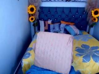 camilabigcock69x... Live Webcam on CamSoda