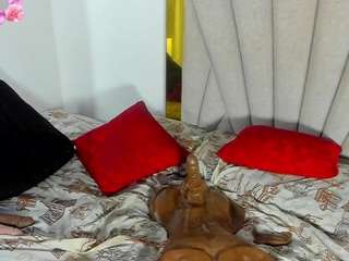 evelonga707 Live Webcam on CamSoda