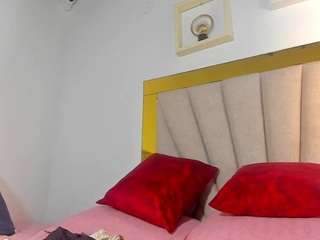 evelonga707 Live Webcam on CamSoda