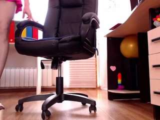 hottdoll611's CamSoda show and profile