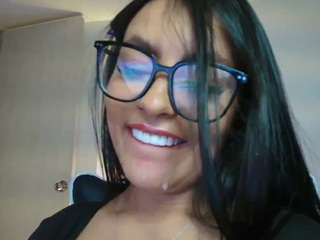 LAYLA NAUGHTY GIRL