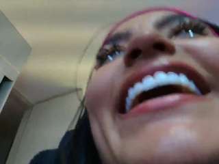 LAYLA NAUGHTY GIRL