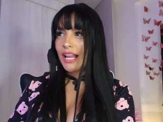 LAYLA NAUGHTY GIRL