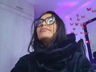  layla-nicols chat room