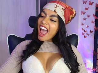 layla-nicols