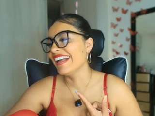 layla-nicols Live Webcam on CamSoda