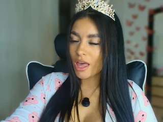 LAYLA NAUGHTY GIRL