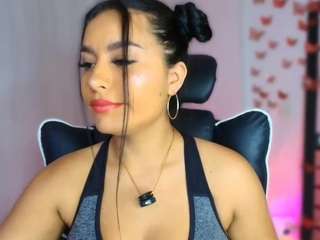 layla-nicols webcam