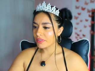  layla-nicols chat room