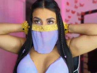  layla-nicols chat room