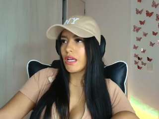 layla-nicols