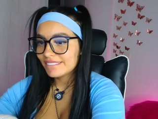 layla-nicols