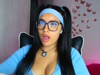 LAYLA NAUGHTY GIRL