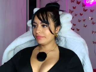 layla-nicols
