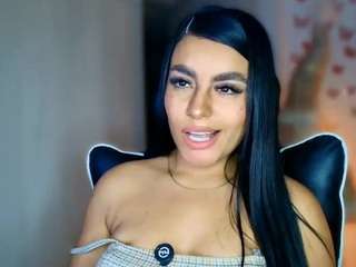 layla-nicols Live Webcam on CamSoda