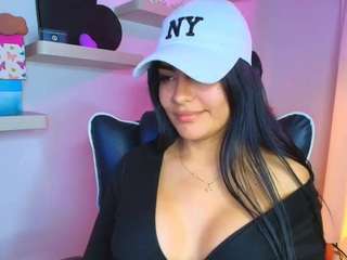 layla-nicols webcam