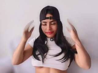 Layla Nicols