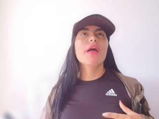 layla-nicols