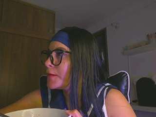 layla-nicols Sex Cam Show