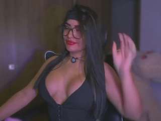layla-nicols