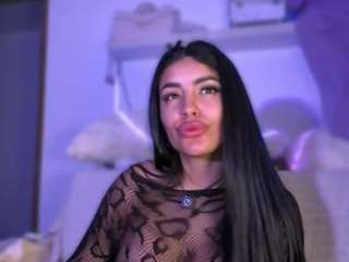 layla-nicols