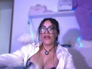 layla-nicols