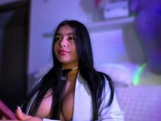 Layla Nicols