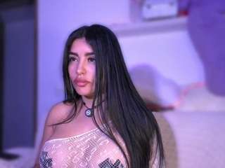 Layla Nicols live cam preview