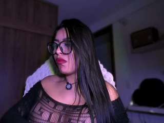 Layla Nicols live cam preview